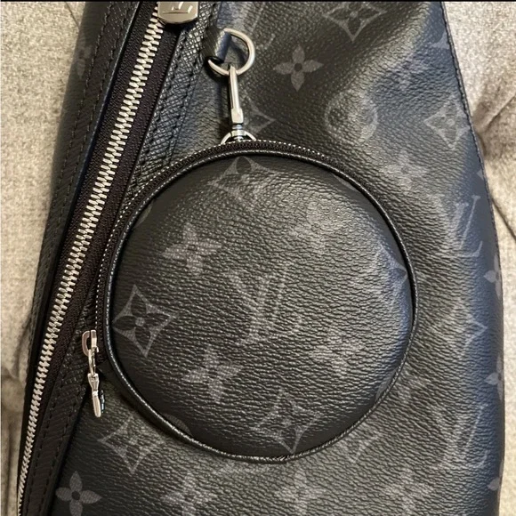 Authentic Louis Vuitton Duo Sling Bag Taigarama Black Monogram - Picture 2 of 11